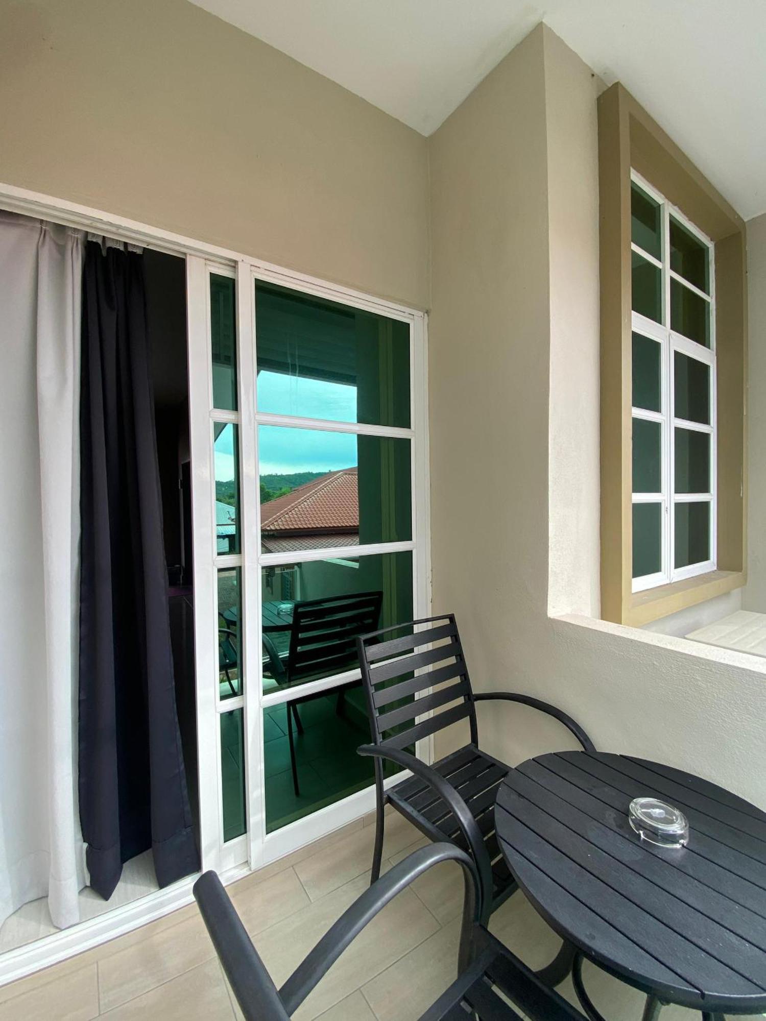 Grand Village Inn Pantai Cenang (Langkawi) Exterior foto