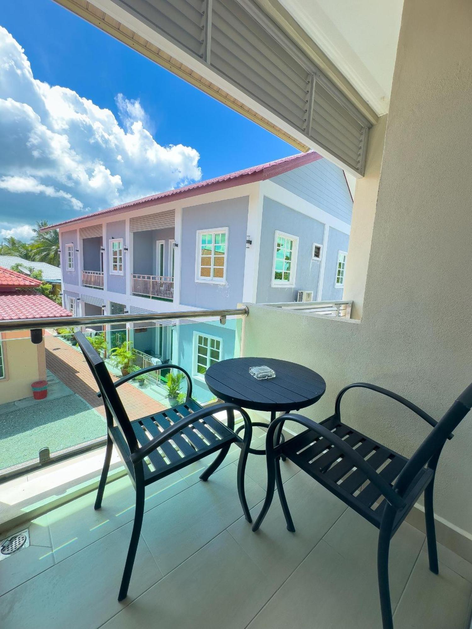 Grand Village Inn Pantai Cenang (Langkawi) Exterior foto